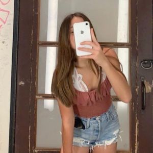 Meet your Posher, Mia